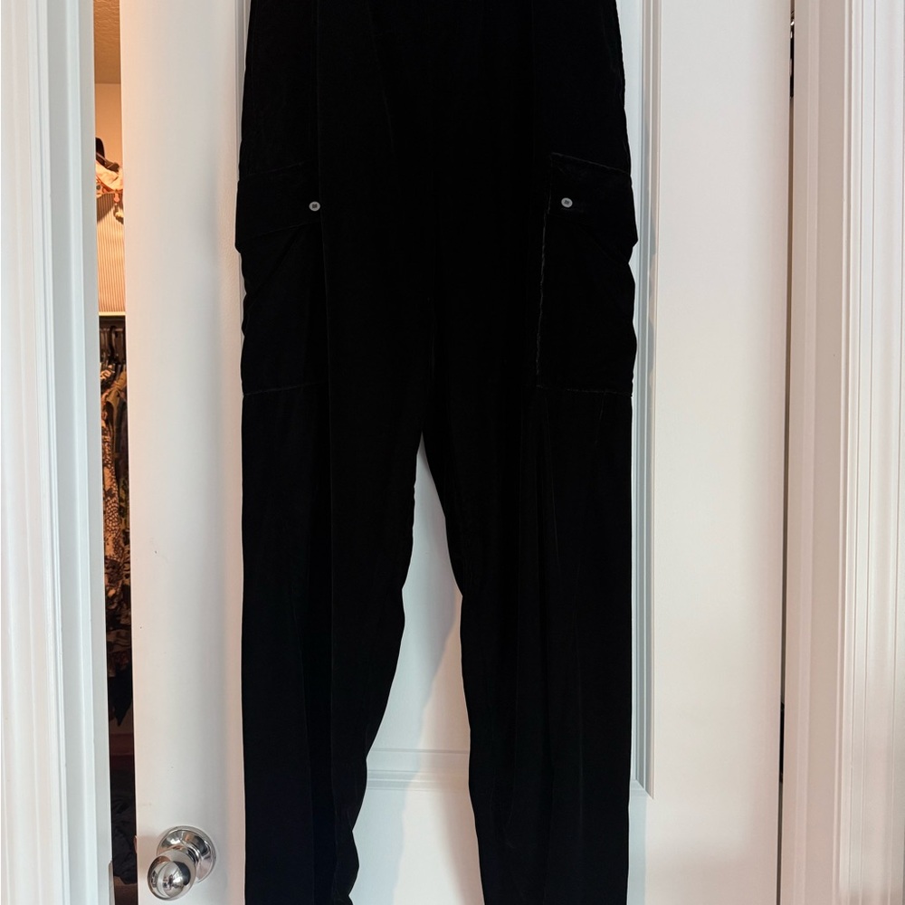 Black Velvet DKNY cargo pants wide leg NWT